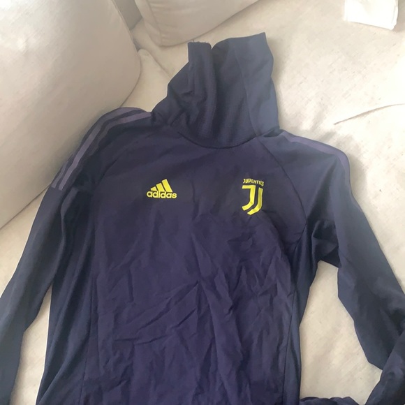 Purple adidas Juventus long sleeve - Picture 1 of 3